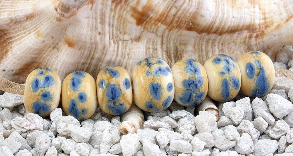 MADE TO ORDER    Handmade Lampwork beads (7)  Vintage Delft
