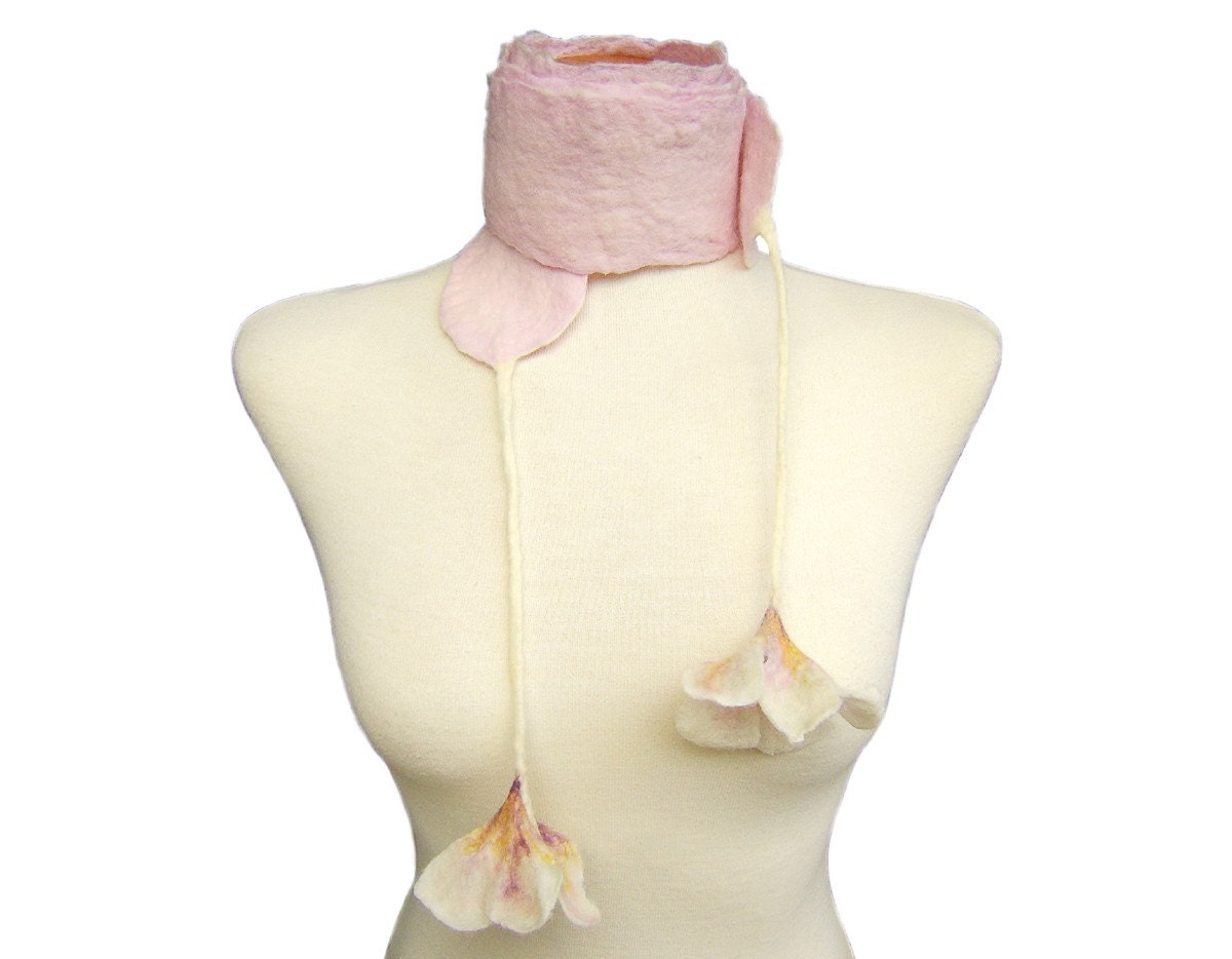 Bridal Scarflette with Nunofelt Flowers