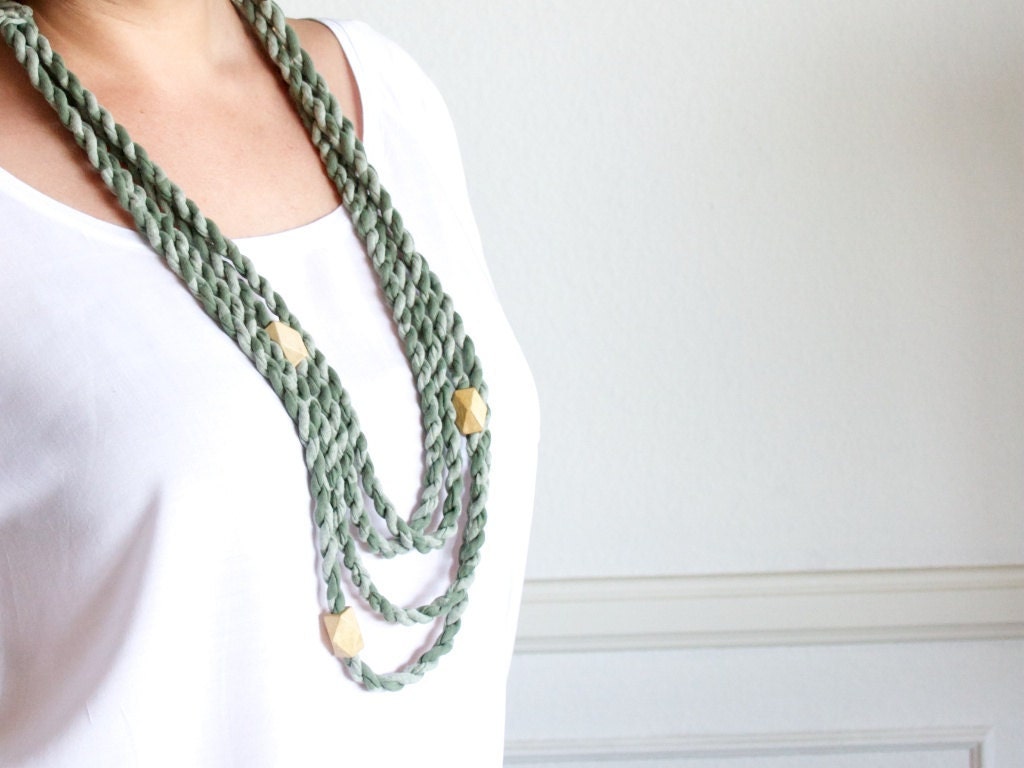 Pastel layered necklace - green fabric braided - SolDelSur