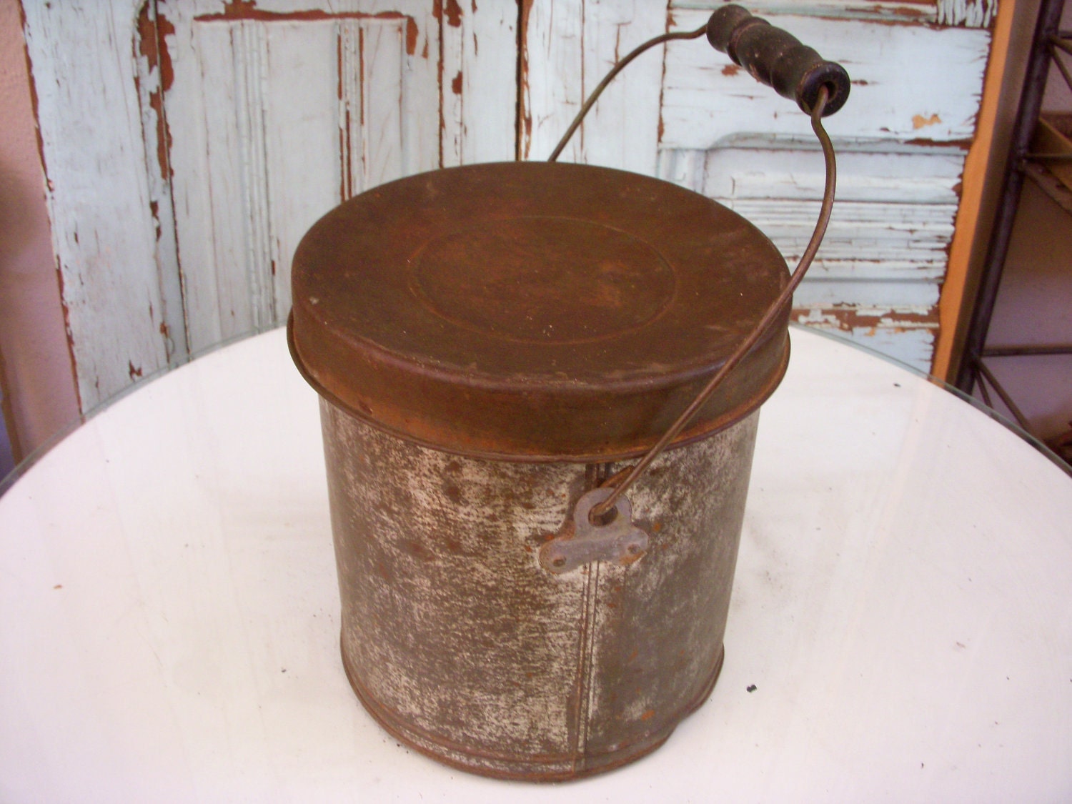 Shabby Cottage -  Metal Bucket with Lid, vintage antique rustic, farm flowers, beer bucket