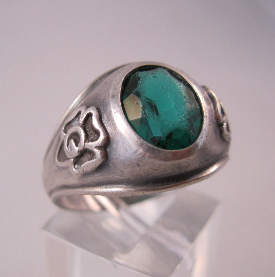 1940s Girl Scout Ring Sterling Silver Size 8 Signed Osbee