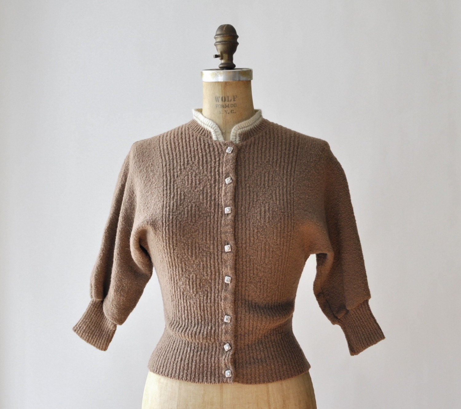 1930's / 30s vintage TOUCH OF GOLD  sweater