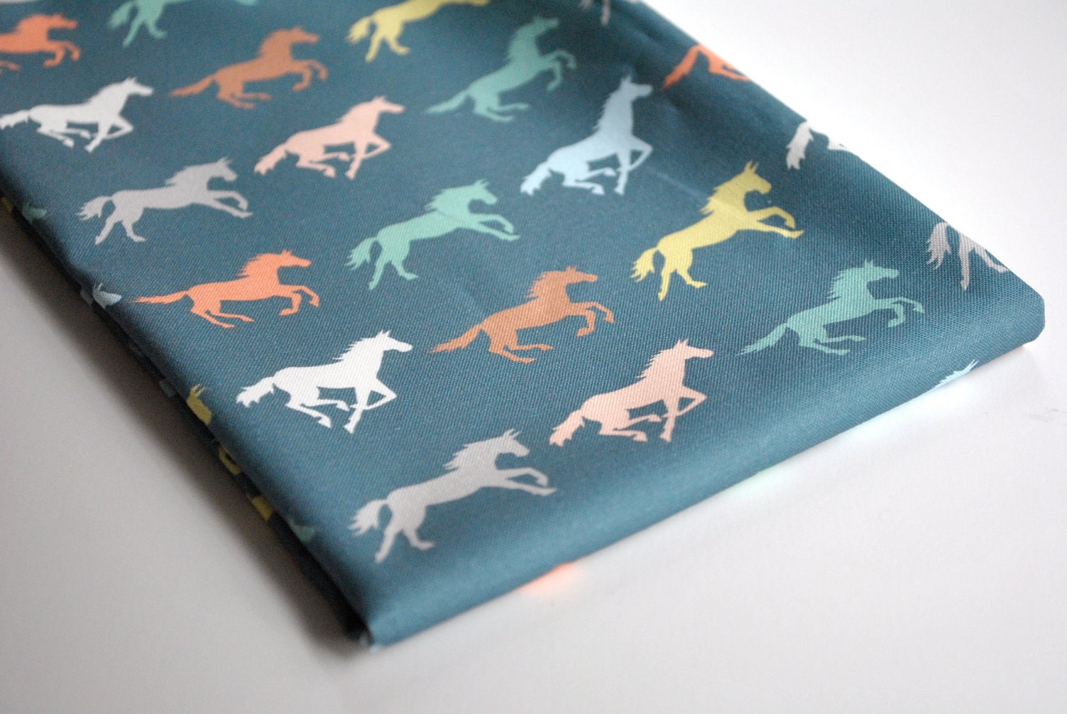 gallop - horse fabric - original fabric - fat quarter - blue