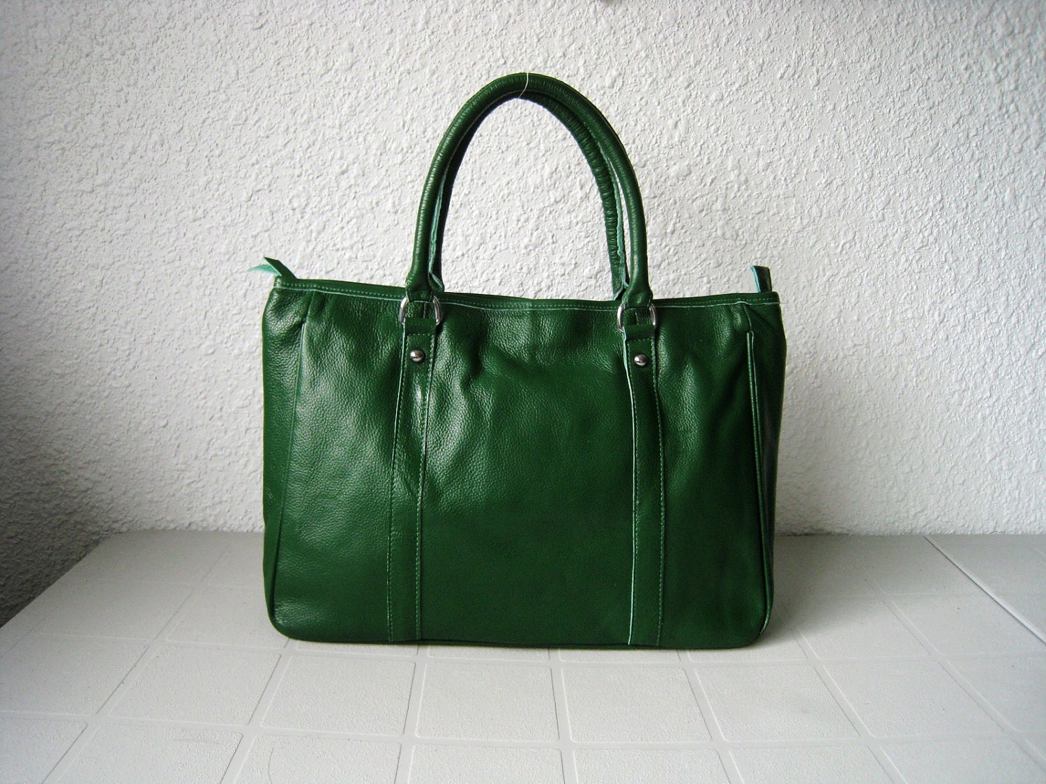 Leather tote bag green-- handmade Leather bag/ Messenger/ Diaper bag/ Shoulder bag/ Tote/ Handbag/ Hip bag/ Women