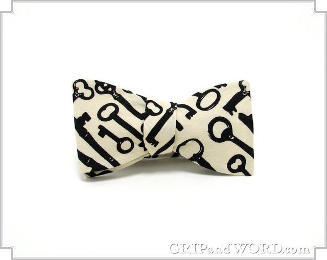 The Clortho - Skeleton Key Freestyle Bow Tie