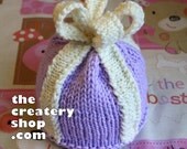 Knitting Pattern Baby Present Hat (PDF)