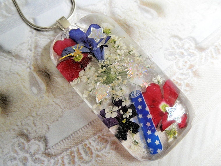 Celebrate Life-Rectangle Domed Glass Pendant-Patriotic Hologram Firecracker-Red, White, Blue Pressed Flowers-Symbolizes Peace, Loyalty