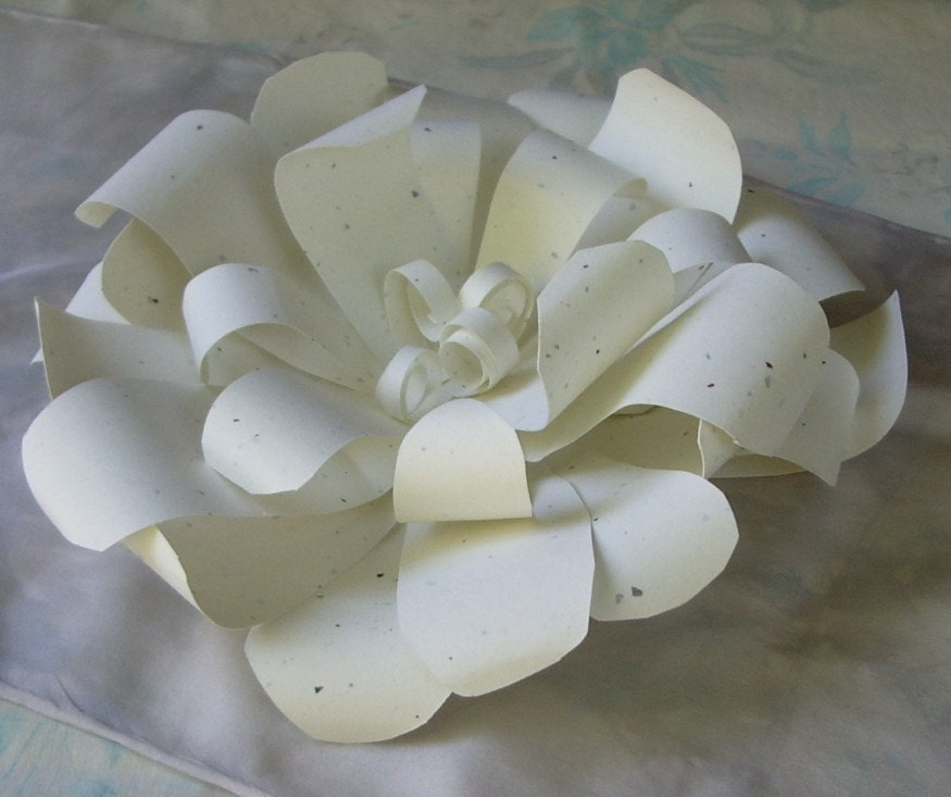 Ivory Handmade Paper Rose