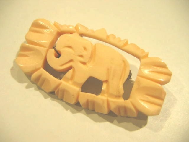 Vintage Elephant pin.  Brooch.  Faux Ivory