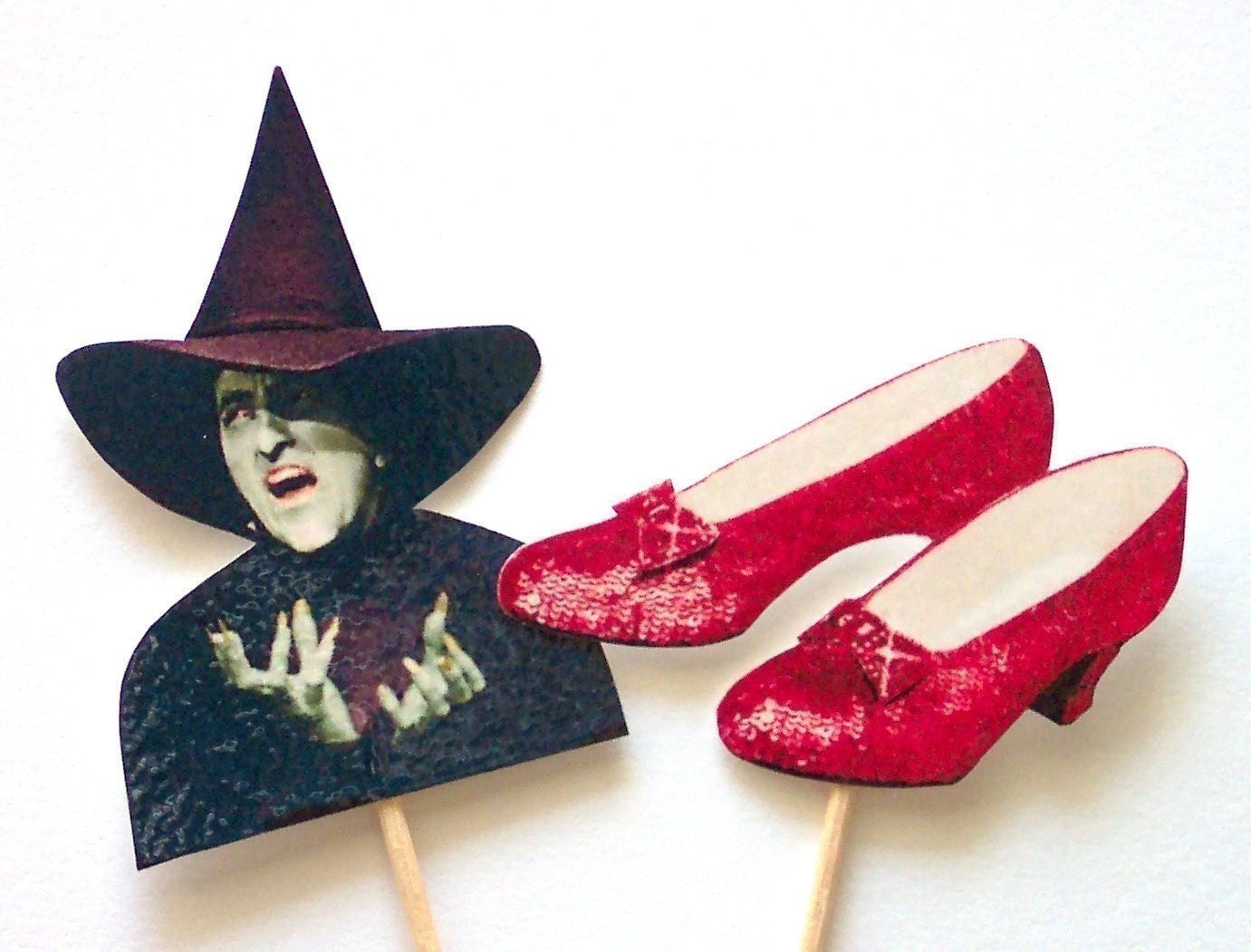 Wizard of Oz - Cupcake Toppers - Set of 12 Picks