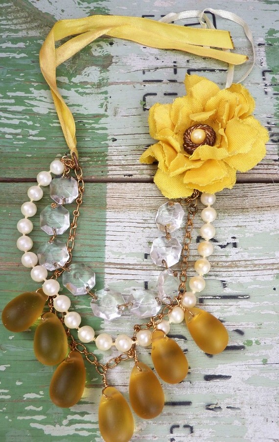 Sunshine Droplets Statement Necklace