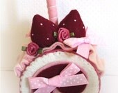 beautiful hand sewn pink and vanilla felt food cake ornament pincushion