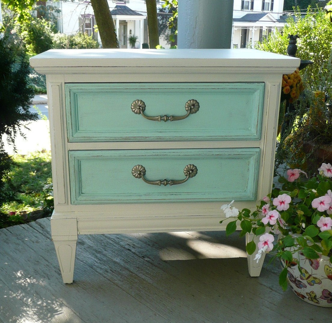 Bedside Table California Modern Customize Vintage Poppy Cottage