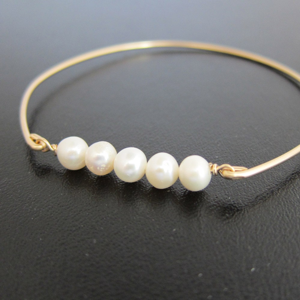 White Pearl Bangle, White Pearl Bracelet, Wedding Pearl Bracelet, Wedding Pearl Jewelry, Freshwater Pearl Jewelry, White Pearl Jewelry