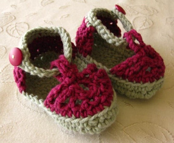Baby Sandals by BoutiqueAngelika on Etsy