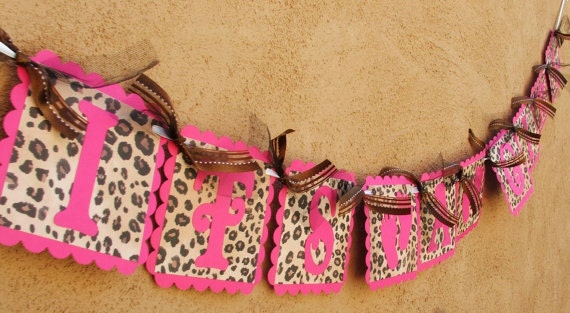 IT'S A GIRL - Pink & Leopard Print Banner with Baby Feet