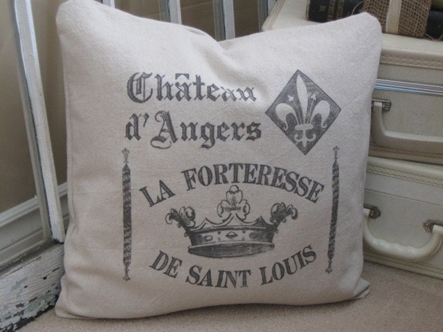Chateaux D'Angers french feedsack style pillow cover 16"x16" natural