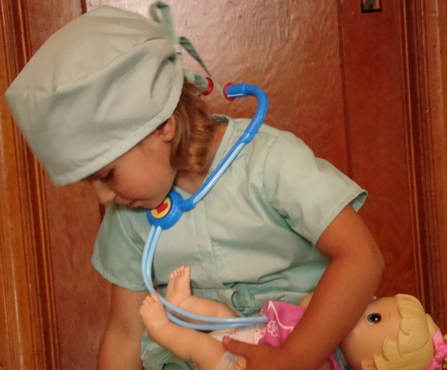 Surgeon Costume Sizes 3-14 True To Life Dress Up