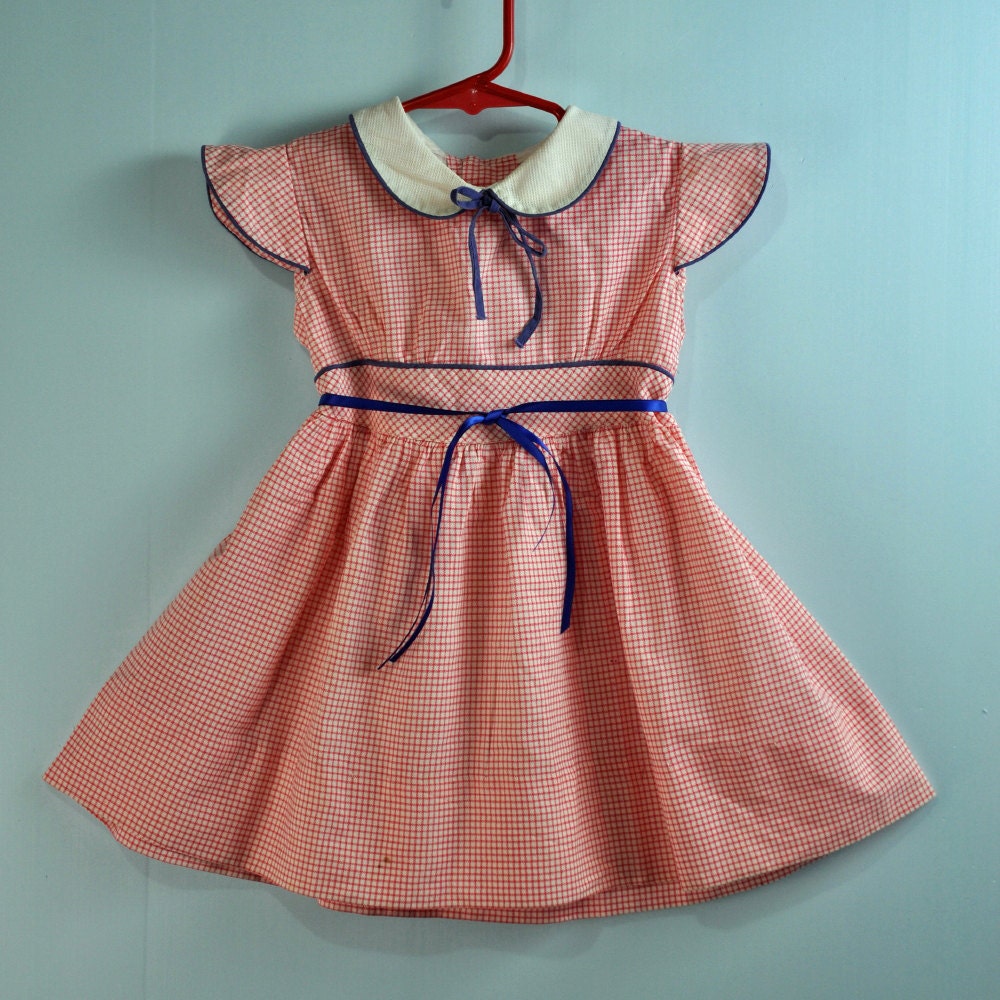 1940s / 40s little GIRLS BABYDOLL dress w/ butterfly sleeves - vintage Toddler frock w/ peter pan collar & piping trims SIZE 2T 3T