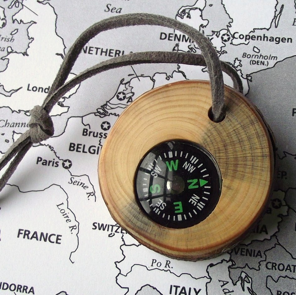 Wooden Compass - Handmade from a Reclaimed Pine Wood Tree Branch - Pocket Survival for Hiking, Camping, Gift for Nature Lover, Ornament