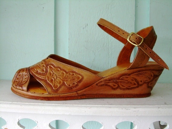 mexican tooled leather sandals