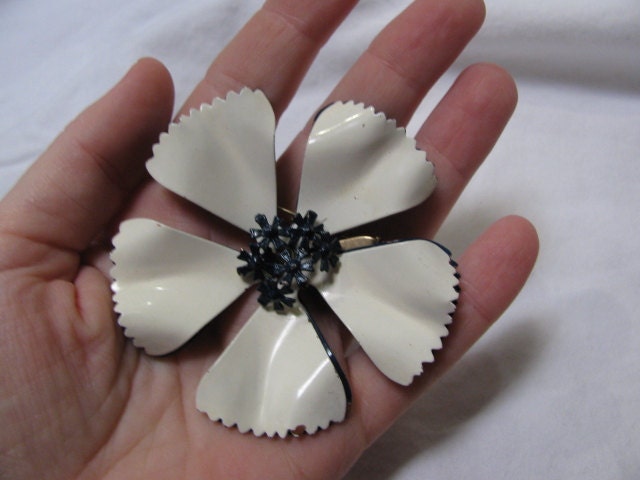 Vintage 60s  Large Enamel Flower Brooch - Navy and White - Statement Piece