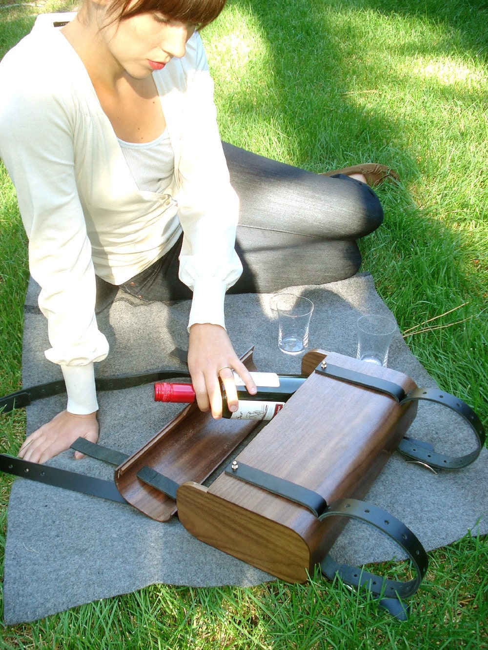 Bent Walnut Picnic Wine Tote