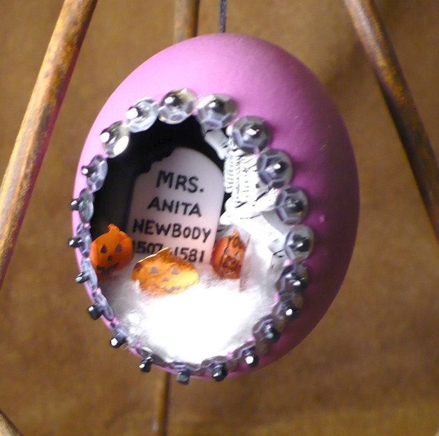 Halloween Graveyard Party Handmade Halloween Diorama Egg Ornament