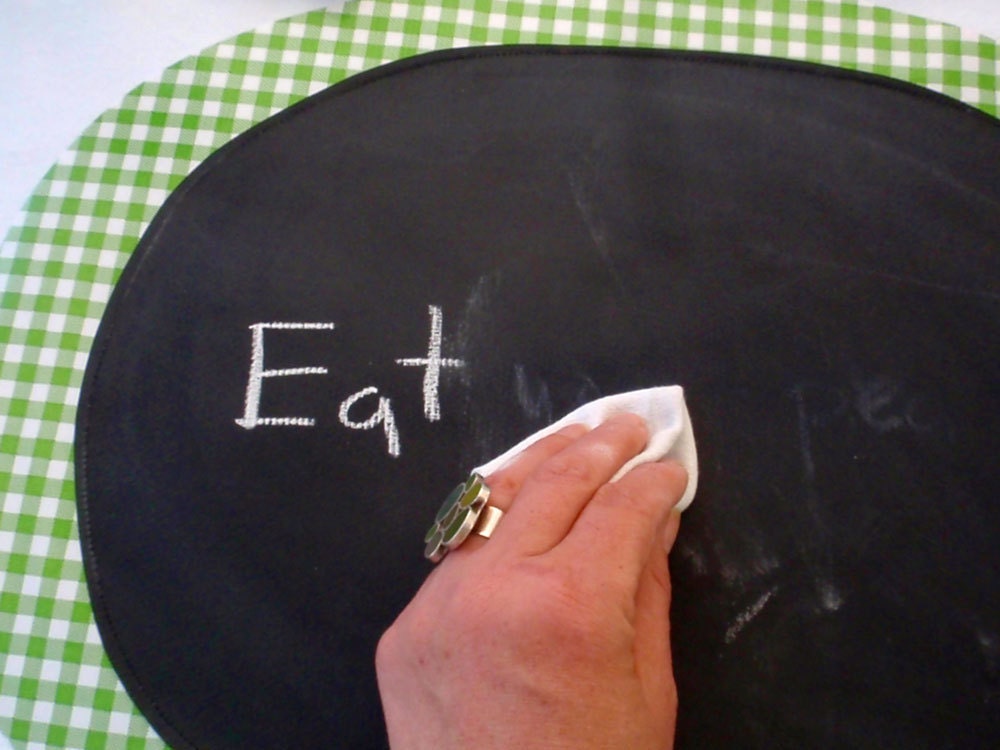 Chalk Cloth Place Mat - Speech Bubble on Blue Gingham