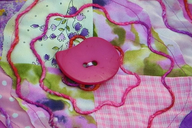 MarveLes ROSE PETALS Handmade Wall Lap Quilt Pinks Purples Greens