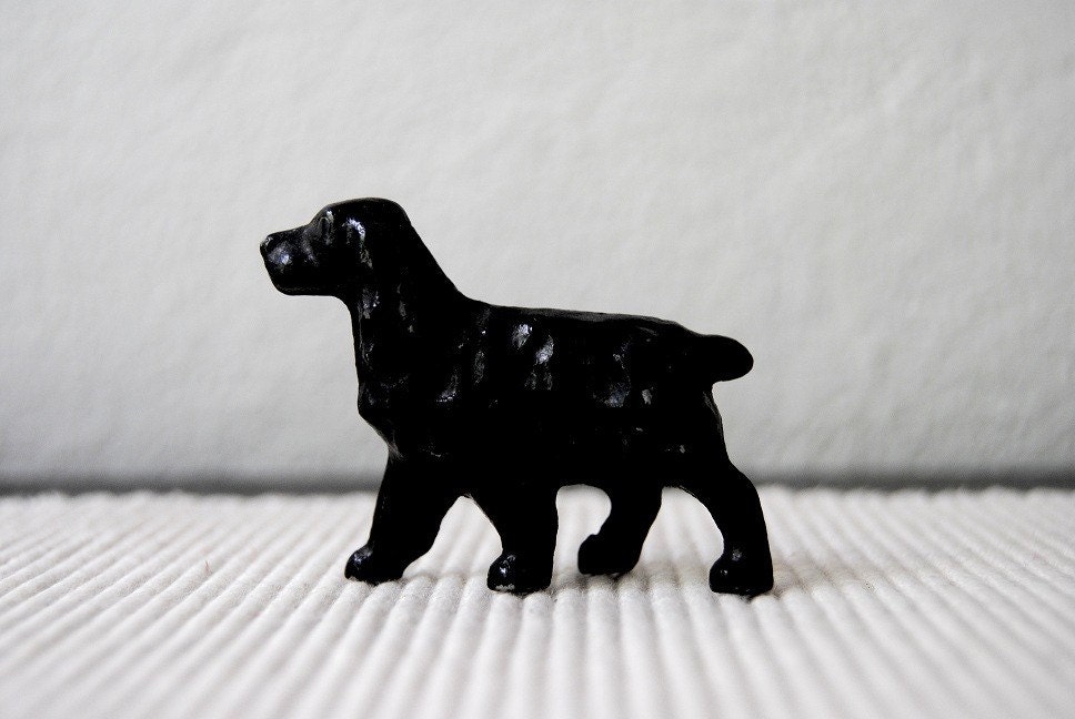 Vintage Cast Iron English Setter Dog Figurine