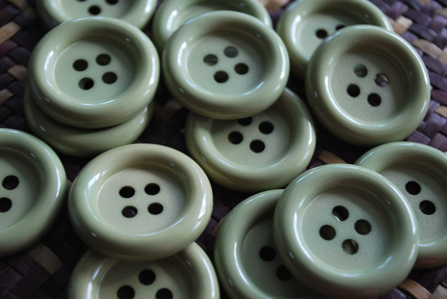Big Fancy Buttons - Olive Green - 10 Buttons Only 2.95USD