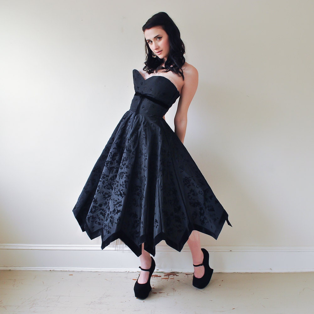 RESERVED - vintage 1950s party dress / 50s dress / black and pink / prom party dress / tulle & taffeta dress / full skirt dress
