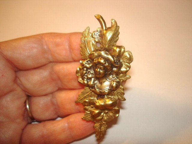 Vintage Jewelry Art Nouveau Lady Brooch Gold Tone
