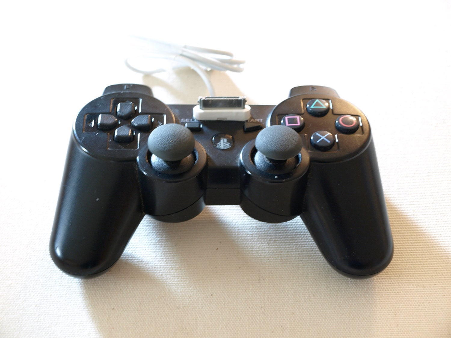 iPhone Dock Sony Playstation Controller