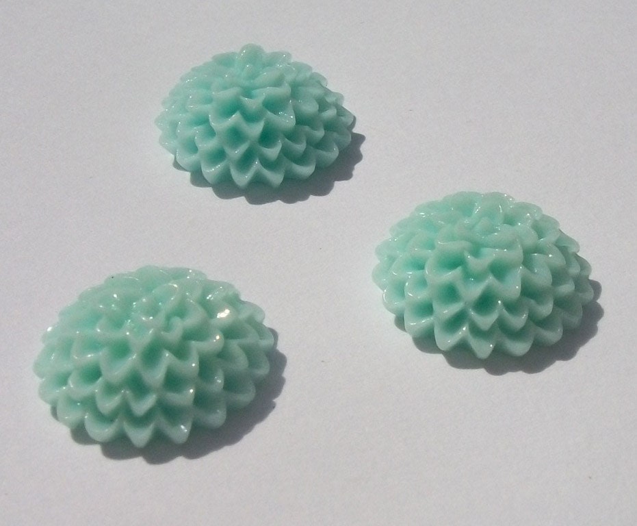 10 Resin Cabochons Chrysanthemum Resin Flowers 15mm -- SEAFOAM flat back, no hole cabochons, colorful flowers