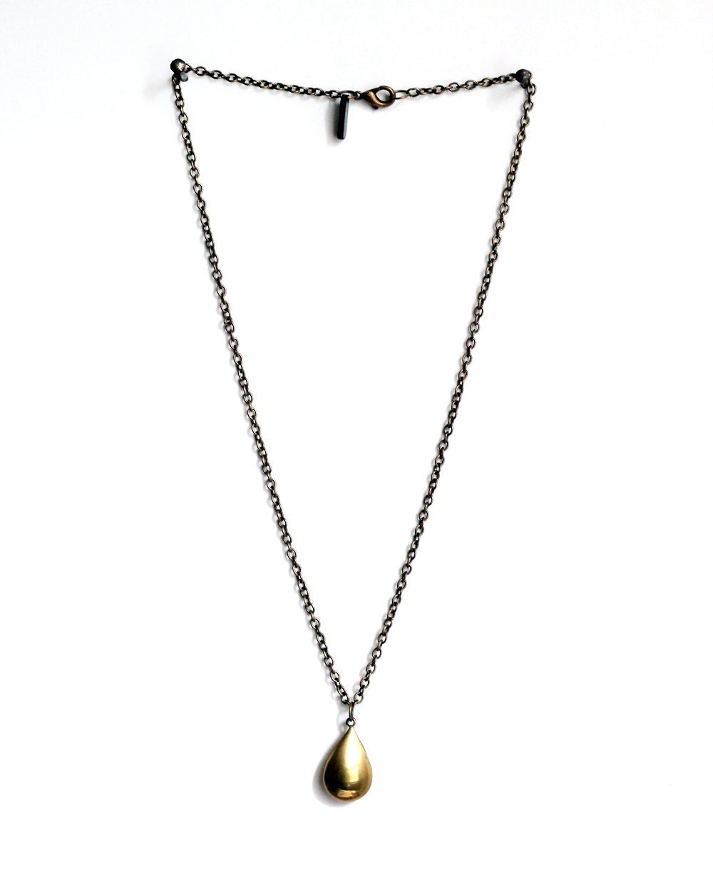 golden tear drop necklace