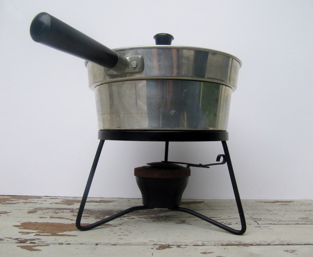 Aluminum Chafing Dish with Black Stand