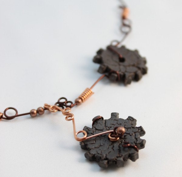 Stone Gear and Copper Wire Necklace
