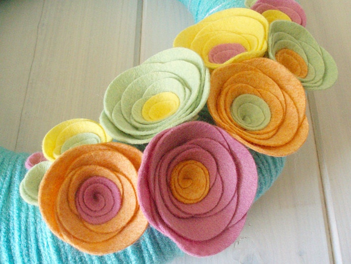 Yarn Wreath Felt Handmade Door Decoration - Sherbert 12in