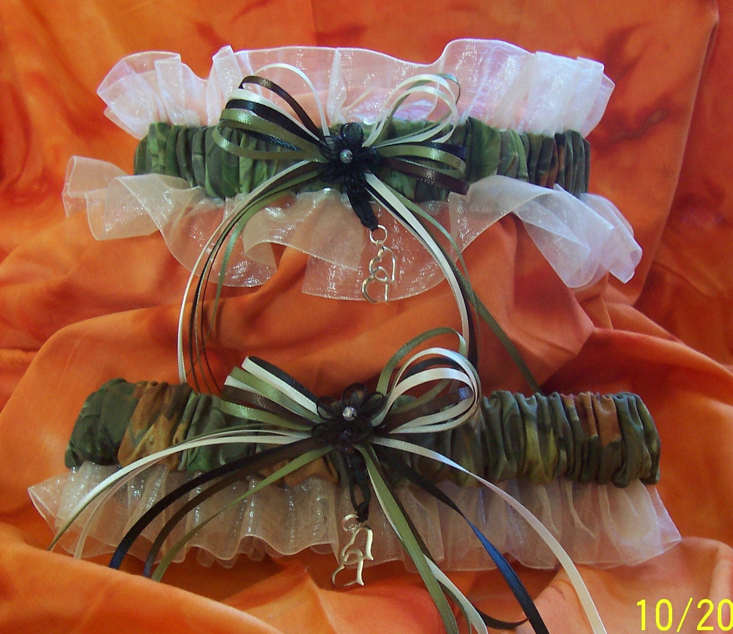 REALTREE Camoflauge with Ivory wedding garter set