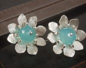 Handmade Silver & Aquamarine Daisy Earrings