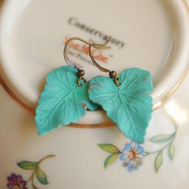 Patina earrings - Bohemian style jewelry - Bohemian Earrings - bohemian chic patina leaf earrings - Boho chic earrings - Ethnic jewelry