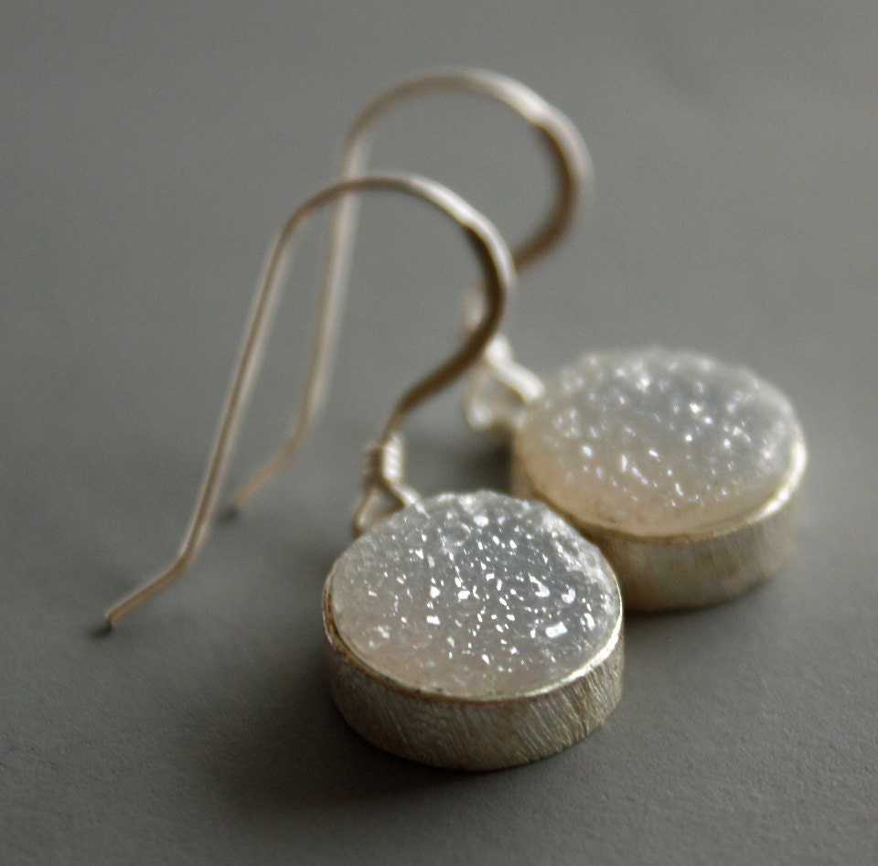 Soft Grey Agate Druzy Necklace - Silver - Round Pendant
