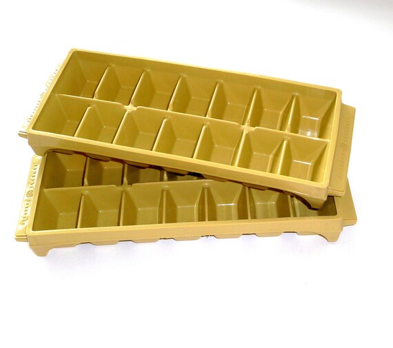 ice cube trays pair stackable plastic GE General by paroliro