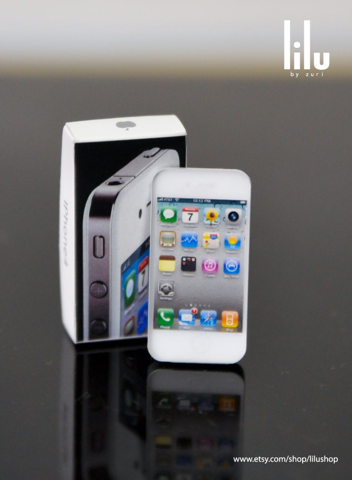 New White iphone 4 Miniature for 1/3 SD-size or similar Dolls.