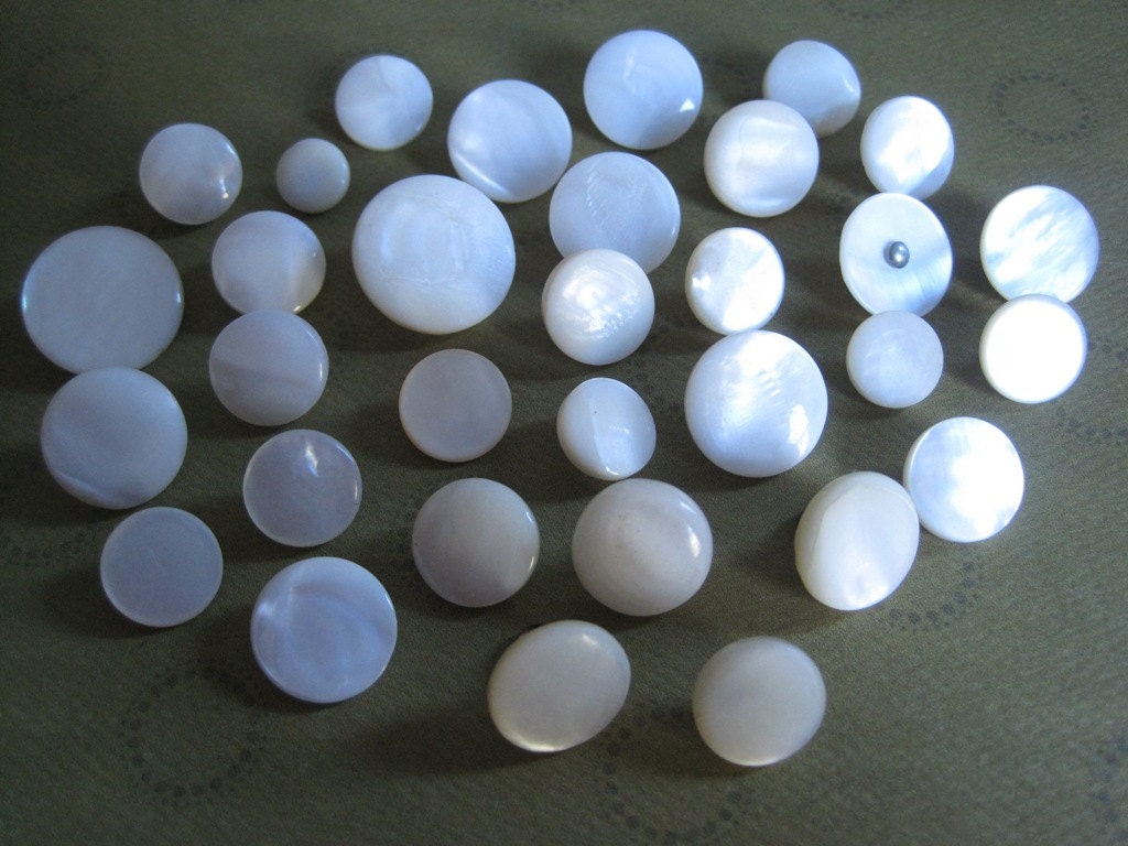Assorted Vintage Mother of Pearl Metal Shank Buttons