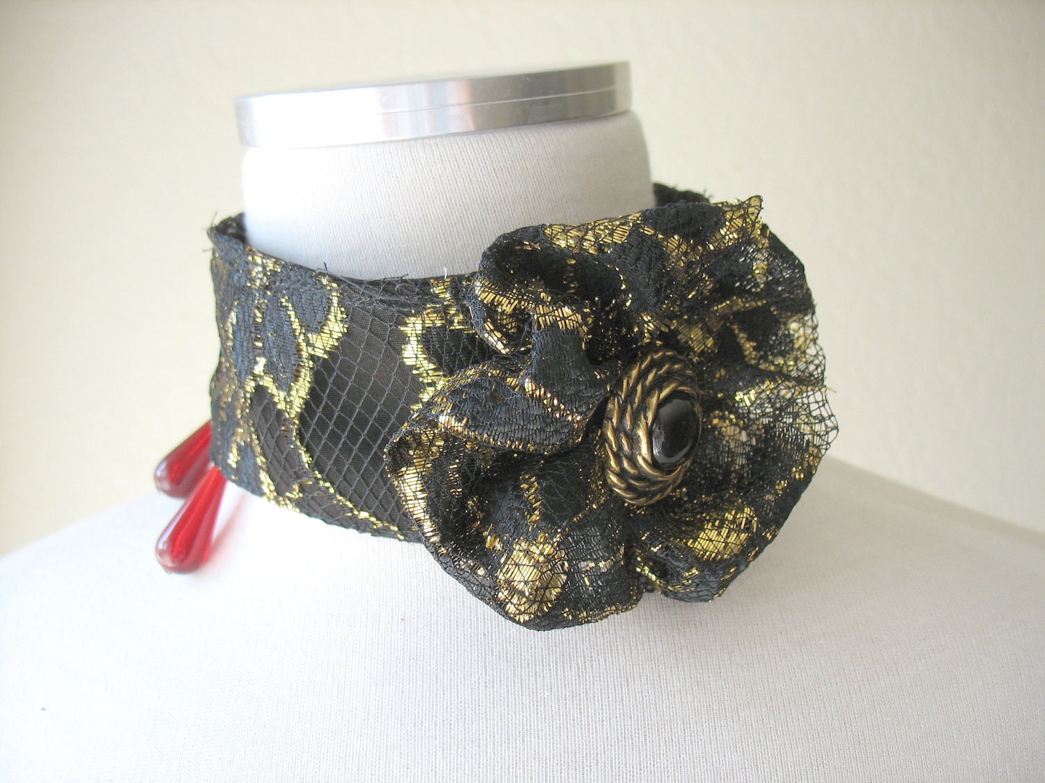 Vampire Bite Victorian Unisex Choker Necklace Master of the City by MaggieGlynn