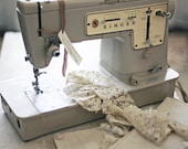 vintage singer sewing machine