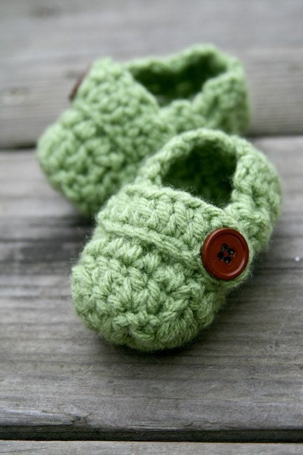 Robin Hood Baby Booties